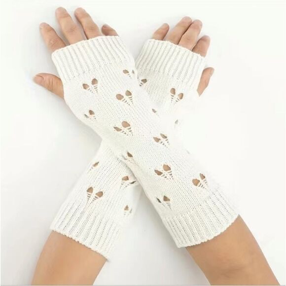 White Knit Fingerless gloves OSFA - Picture 3 of 3